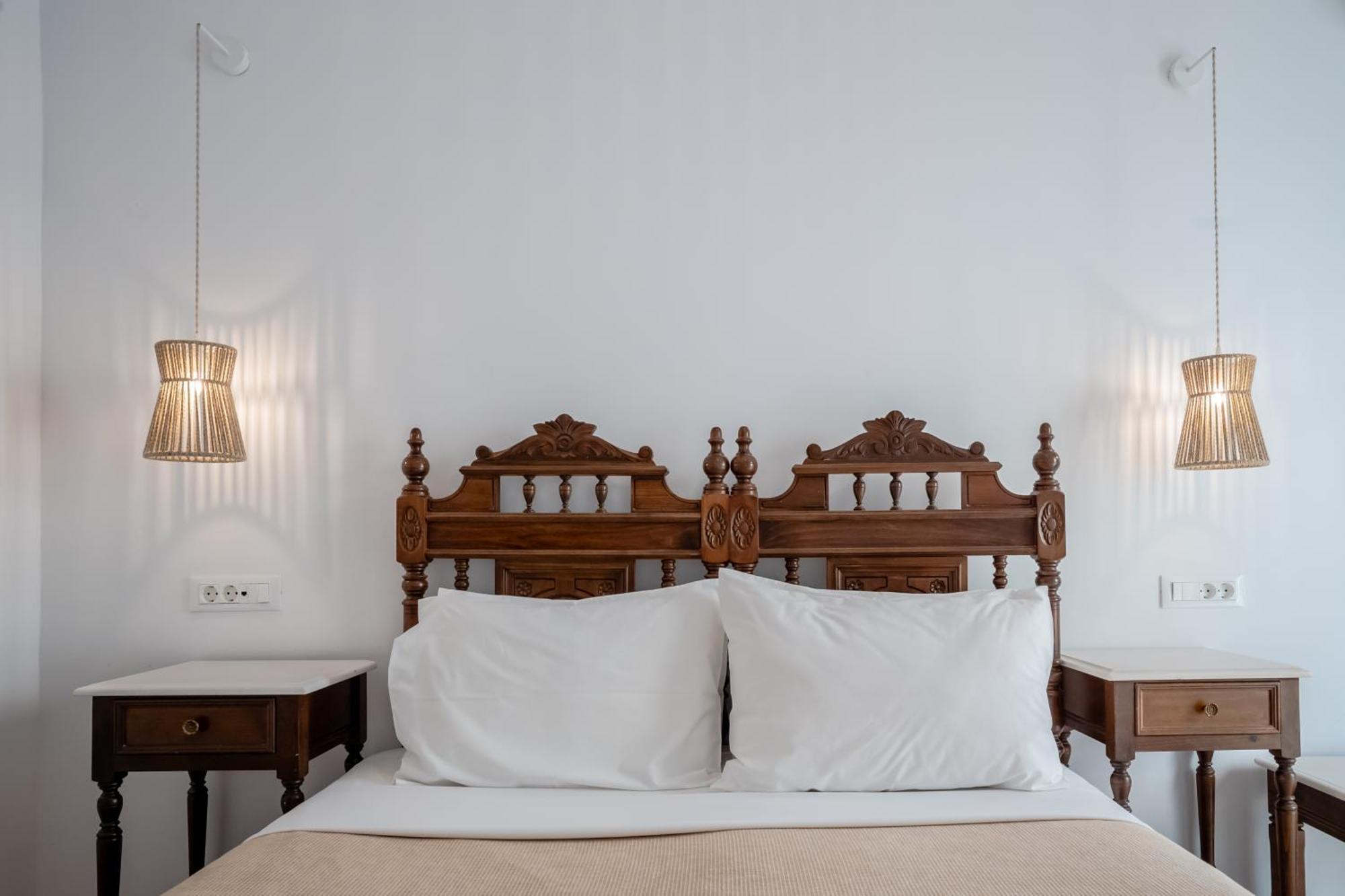 Aldea Hotel Karterados  Buitenkant foto