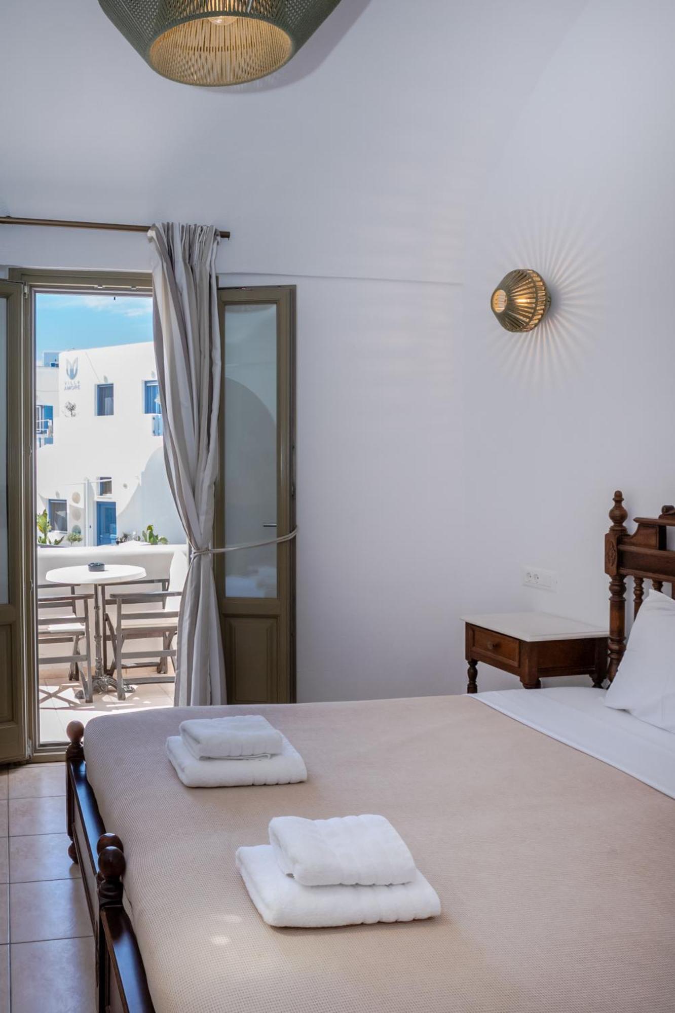 Aldea Hotel Karterados  Buitenkant foto
